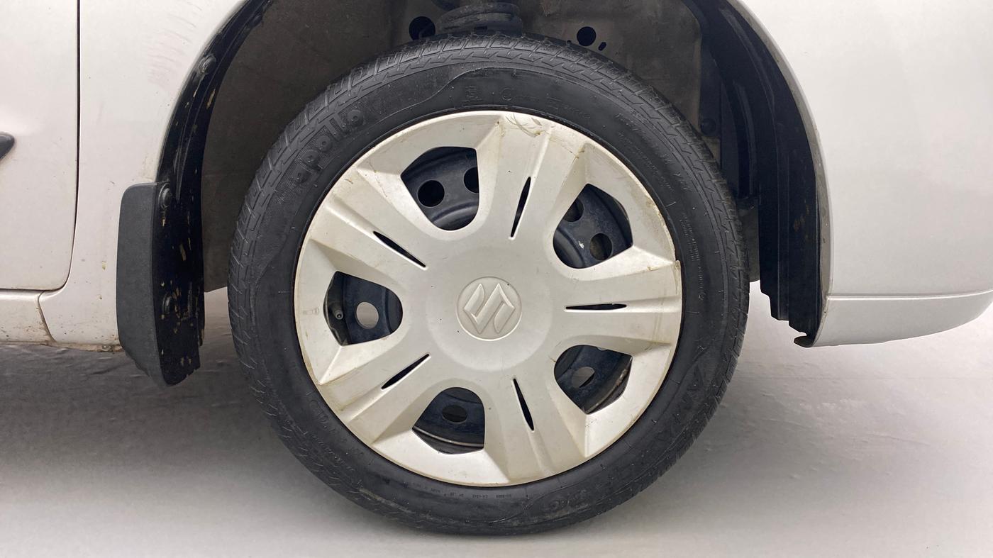 2012 Maruti Wagon R 1.0 VXI, Petrol, Manual, 29,994 km, Right Front Wheel