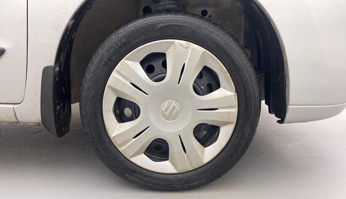 2012 Maruti Wagon R 1.0 VXI, Petrol, Manual, 29,994 km, Right Front Wheel