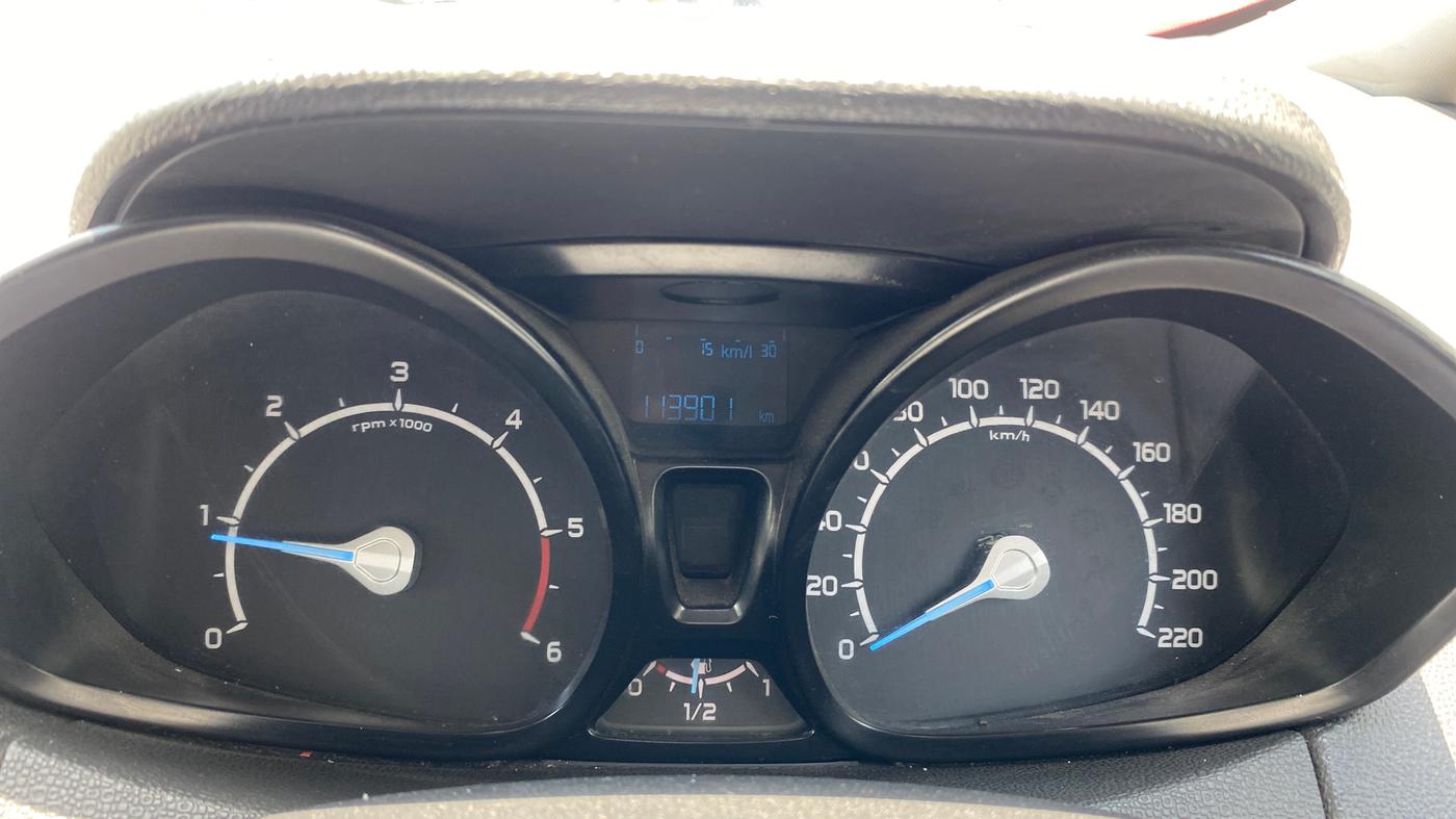 2013 Ford Ecosport TREND 1.5L DIESEL, Diesel, Manual, 1,13,894 km, Odometer Image