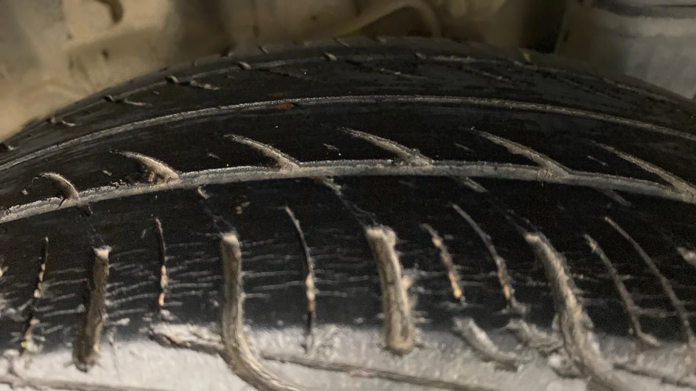 2012 Hyundai Eon MAGNA, Petrol, Manual, 96,516 km, Left Rear Tyre Tread