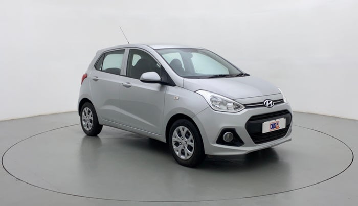 2016 Hyundai Grand i10 MAGNA 1.2 VTVT, Petrol, Manual, 64,878 km, Right Front Diagonal