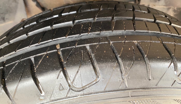 2019 Tata NEXON XZ PLUS PETROL, Petrol, Manual, 97,556 km, Right Front Tyre Tread