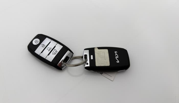 2021 KIA SONET HTX 1.0 IMT, Petrol, Manual, 28,278 km, Key Close Up