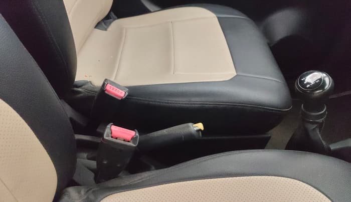 2014 Maruti Wagon R 1.0 VXI, Petrol, Manual, 60,340 km, Gear Lever