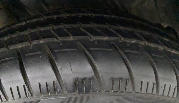 2013 Volkswagen Polo GT TSI AT, Petrol, Automatic, 62,432 km, Left Front Tyre Tread