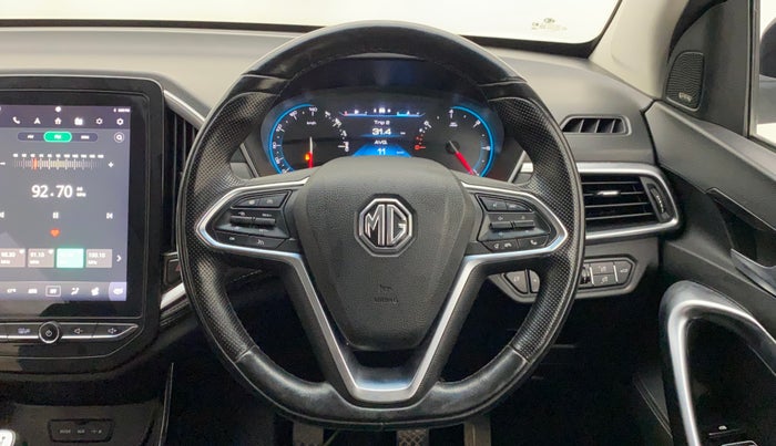 2019 MG HECTOR SHARP 2.0 DIESEL DUAL TONE, Diesel, Manual, 48,581 km, Steering Wheel Close Up