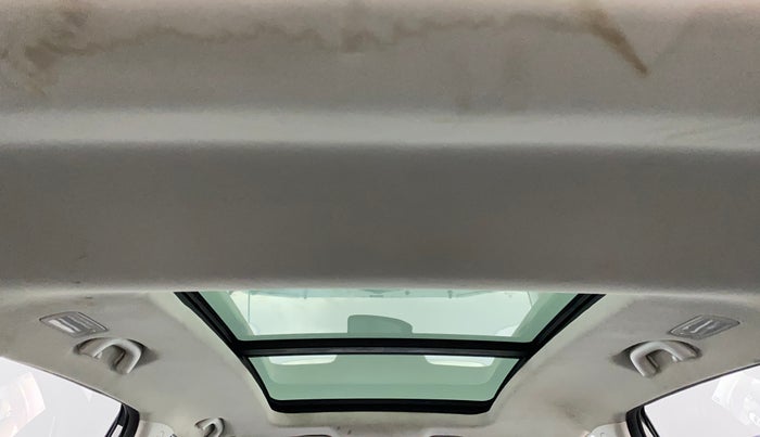 2019 MG HECTOR SHARP 2.0 DIESEL DUAL TONE, Diesel, Manual, 48,581 km, Moonroof/ Sunroof