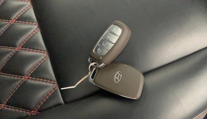 2020 Hyundai NEW I20 ASTA 1.2 AT, Petrol, Automatic, 18,793 km, Key Close Up