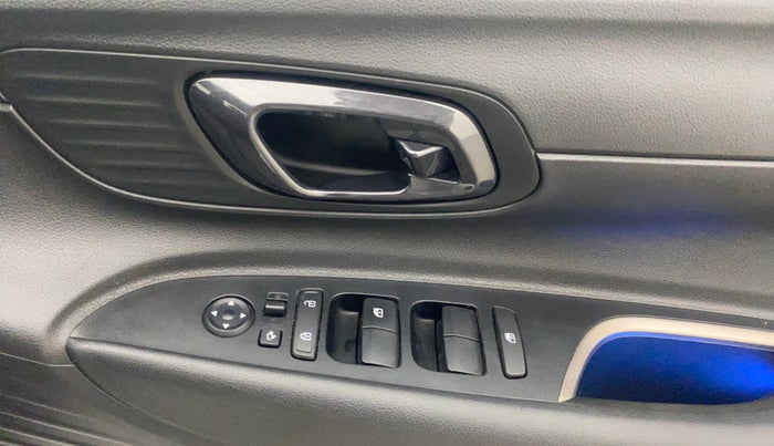 2020 Hyundai NEW I20 ASTA 1.2 AT, Petrol, Automatic, 18,793 km, Driver Side Door Panels Control