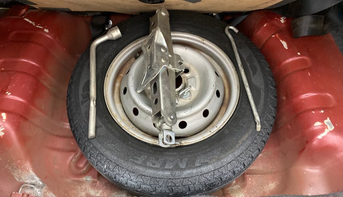 2010 Maruti Alto LXI, Petrol, Manual, 55,024 km, Dicky (Boot door) - Tool missing