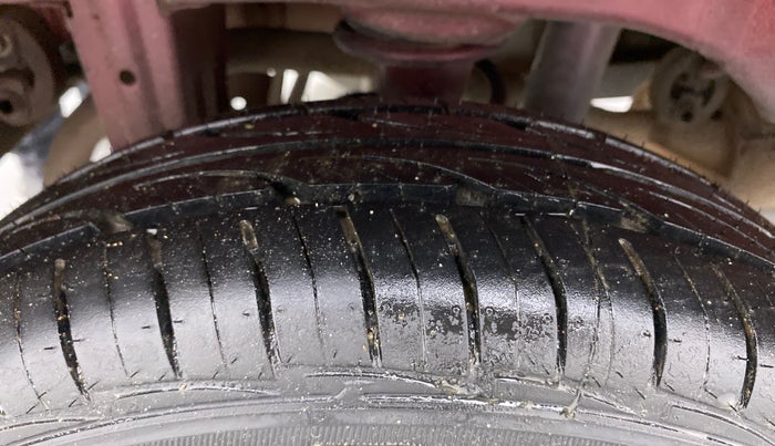 2010 Maruti Alto LXI, Petrol, Manual, 55,024 km, Right Rear Tyre Tread