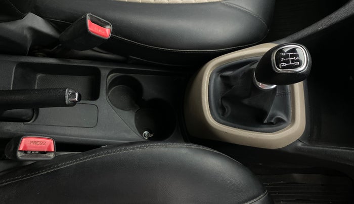 2015 Hyundai Grand i10 SPORTZ 1.2 KAPPA VTVT, Petrol, Manual, 40,594 km, Gear Lever