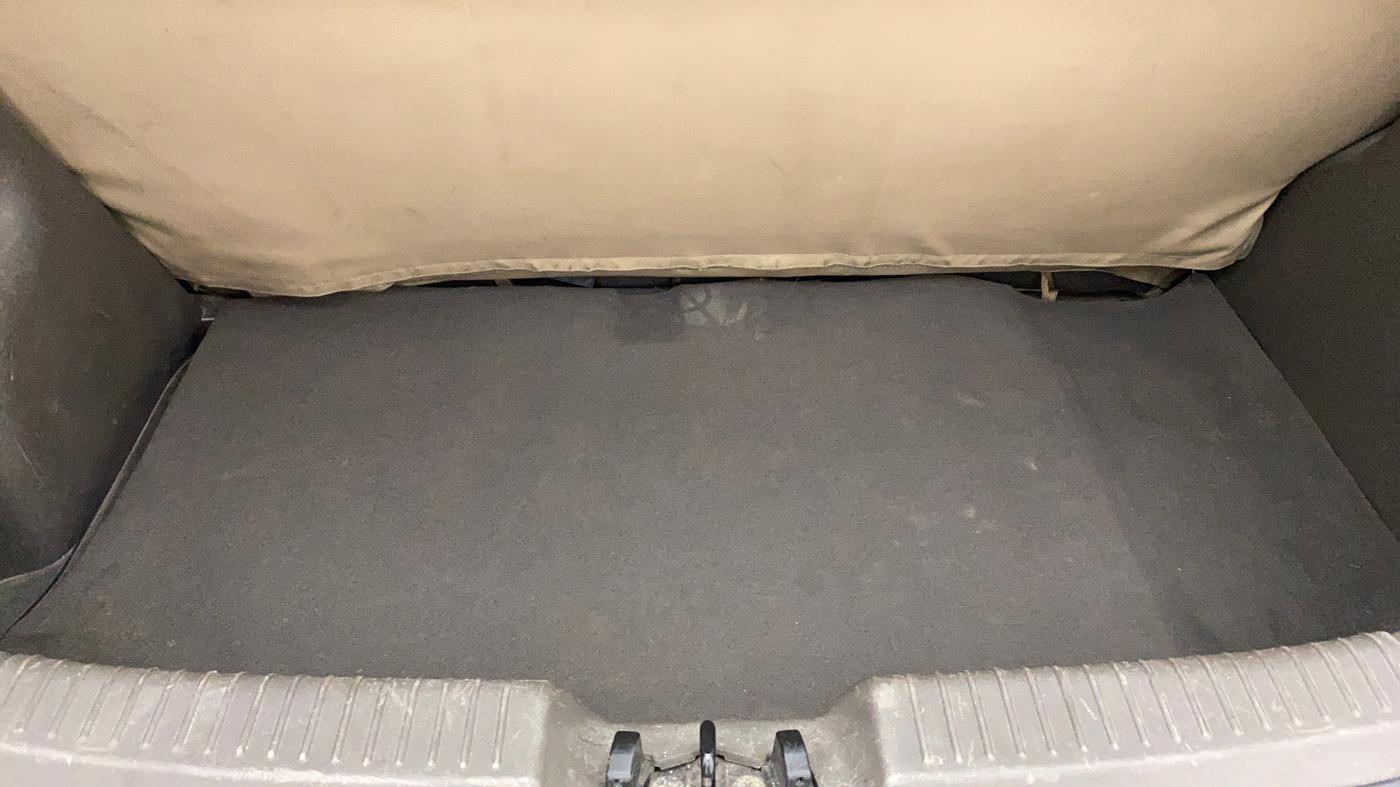 2010 Hyundai i10 SPORTZ 1.2, Petrol, Manual, 73,177 km, Boot Inside