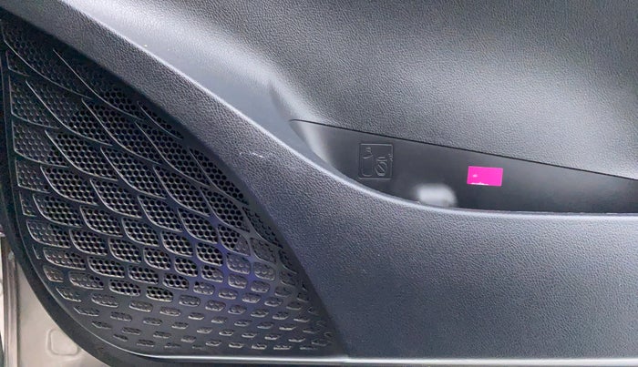 2018 Toyota Innova Crysta 2.4 VX 8 STR, Diesel, Manual, 52,759 km, Speaker