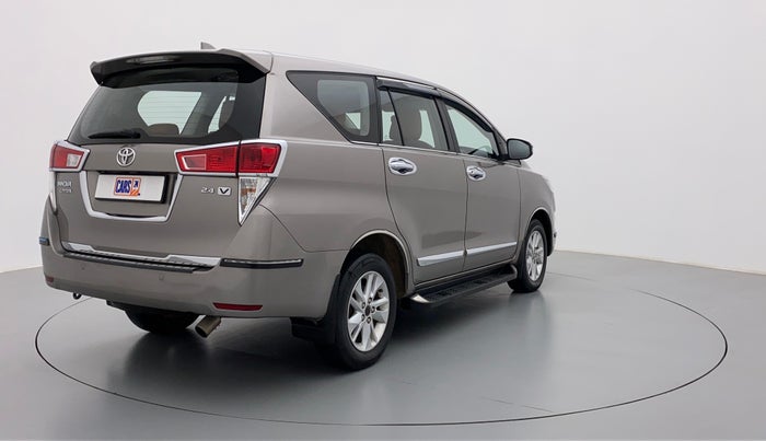 2018 Toyota Innova Crysta 2.4 VX 8 STR, Diesel, Manual, 52,759 km, Right Back Diagonal