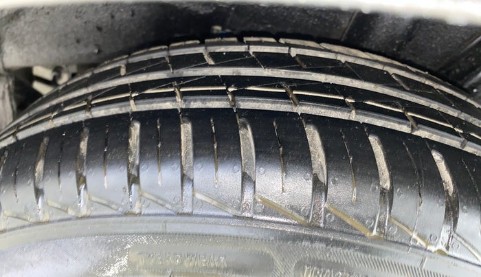 2021 Hyundai AURA S 1.2 CNG, CNG, Manual, 36,554 km, Left Rear Tyre Tread