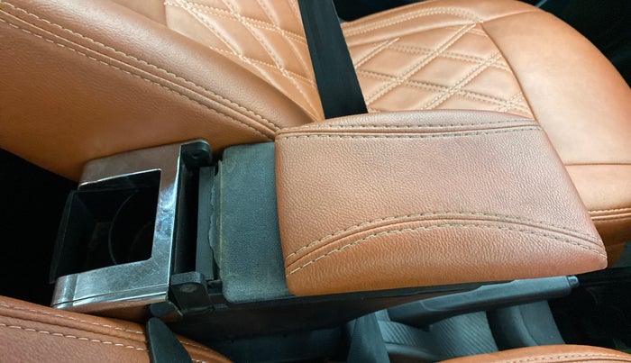 2019 Datsun Go T(O), Petrol, Manual, 64,447 km, Driver seat - Armrest has minor damage
