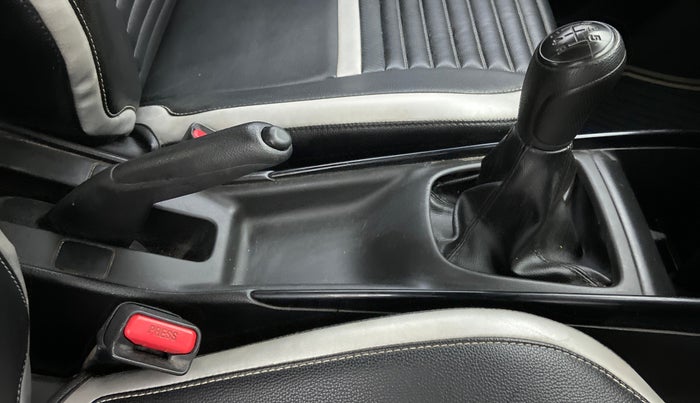 2020 Maruti Baleno SIGMA PETROL 1.2, Petrol, Manual, 74,369 km, Gear Lever