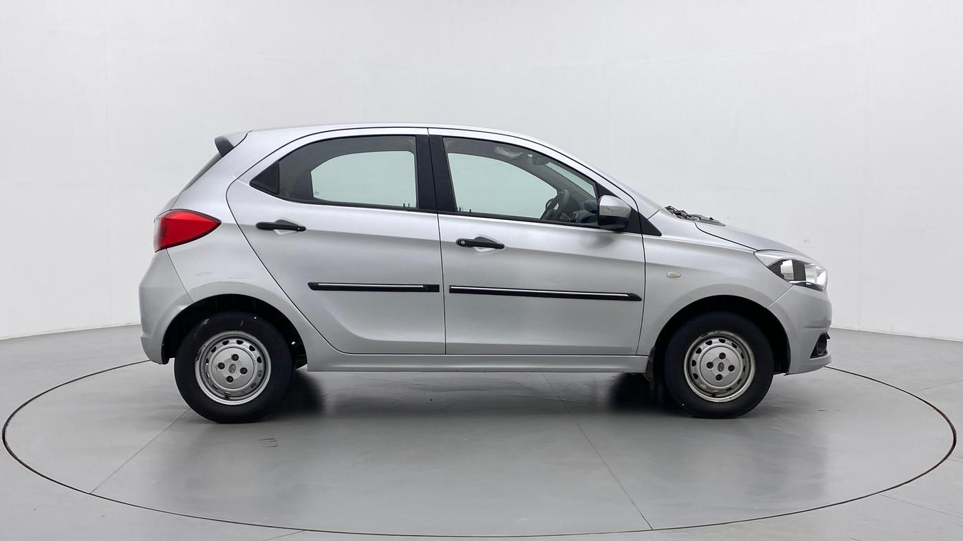 2016 Tata Tiago XM 1.2 REVOTRON, Petrol, Manual, 59,127 km, Right Side View