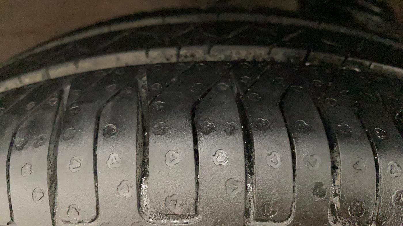2011 Maruti Alto K10 VXI, Petrol, Manual, 46,425 km, Right Front Tyre Tread
