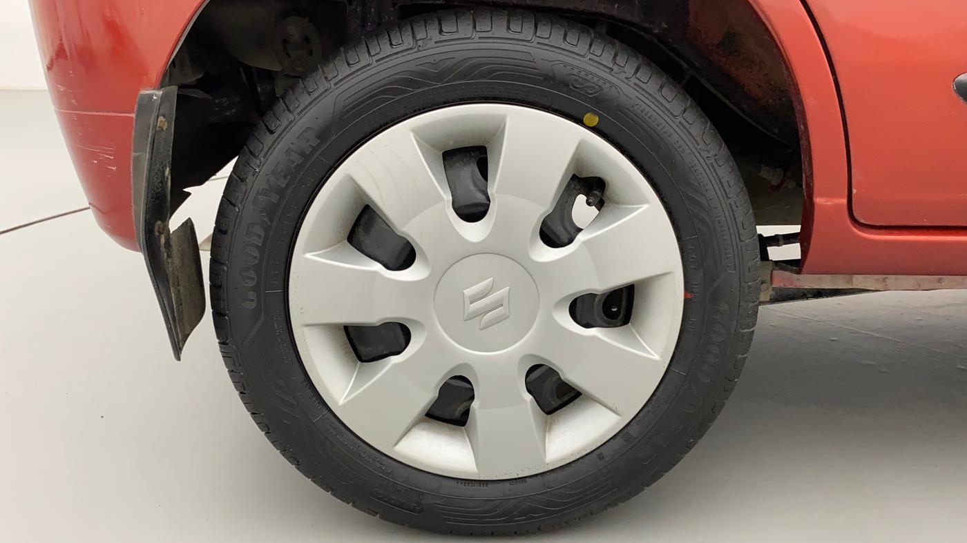 2011 Maruti Alto K10 VXI, Petrol, Manual, 46,425 km, Right Rear Wheel