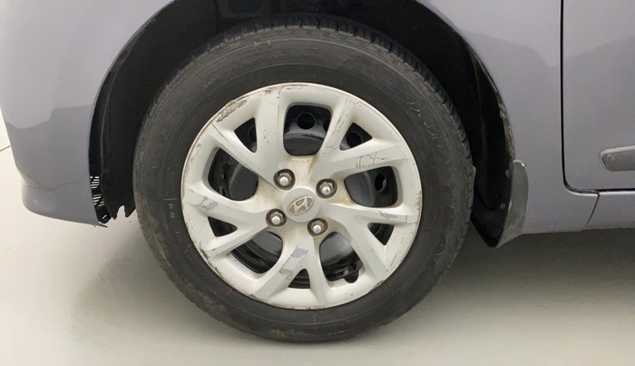 2017 Hyundai Grand i10 SPORTZ (O) 1.2 KAPPA VTVT, Petrol, Manual, 53,993 km, Left Front Wheel