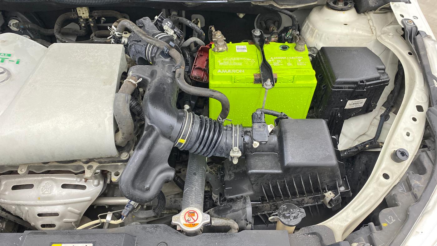 2018 Toyota YARIS G CVT, Petrol, Automatic, 46,748 km, Engine View - Left