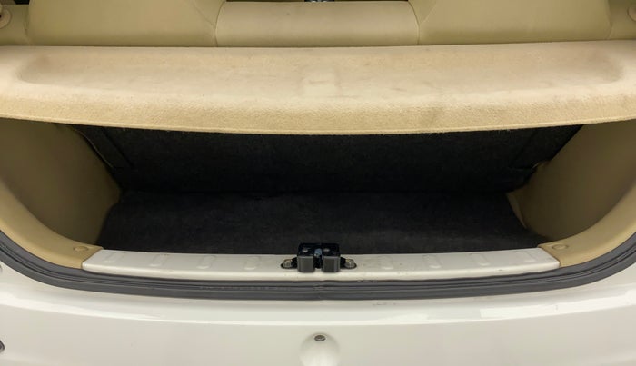 2013 Honda Brio VX MT, Petrol, Manual, 25,516 km, Boot Inside