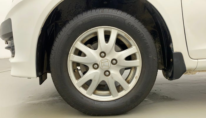 2013 Honda Brio VX MT, Petrol, Manual, 25,516 km, Left Front Wheel