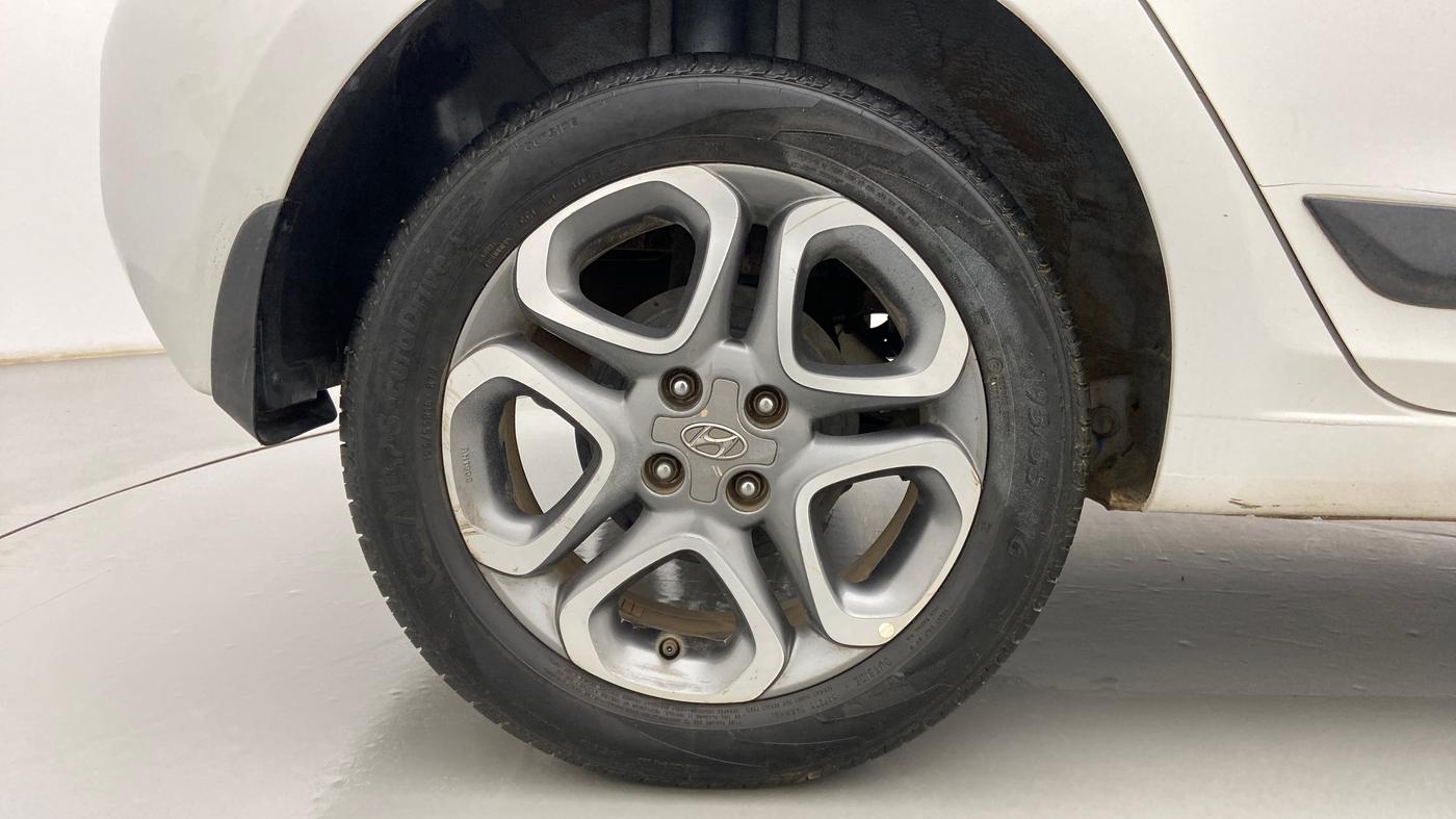 2018 Hyundai Elite i20 ASTA 1.2 (O), Petrol, Manual, 49,241 km, Right Rear Wheel
