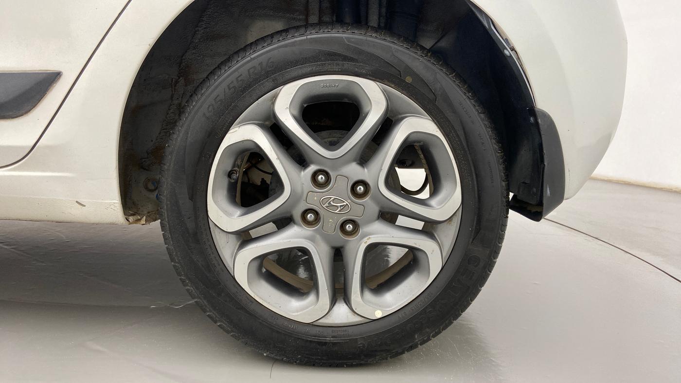 2018 Hyundai Elite i20 ASTA 1.2 (O), Petrol, Manual, 49,241 km, Left Rear Wheel