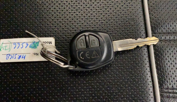 2020 Maruti S PRESSO VXI, Petrol, Manual, 93,728 km, Key Close Up