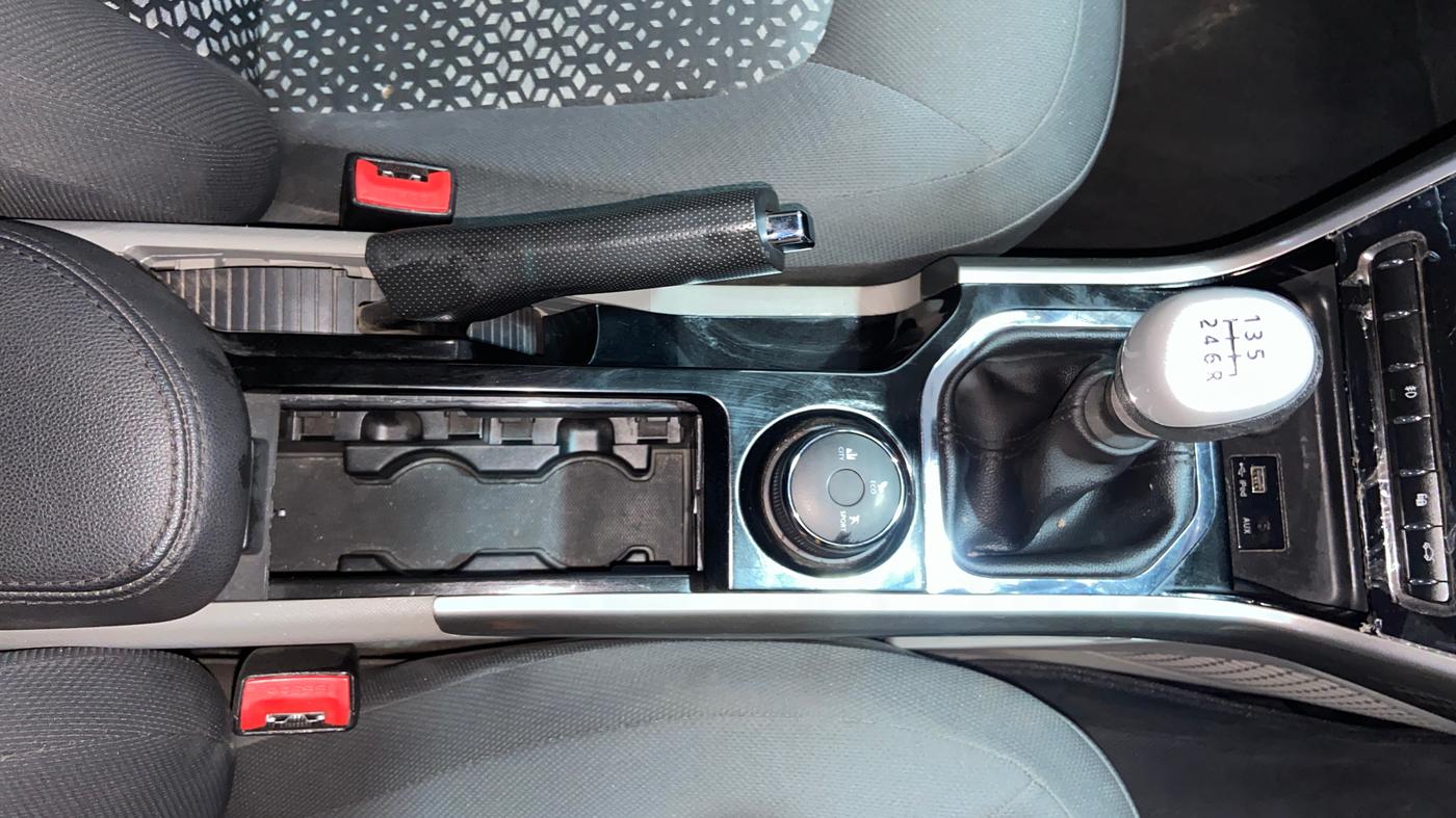 2019 Tata NEXON XZ PLUS PETROL, Petrol, Manual, 34,793 km, Gear Lever