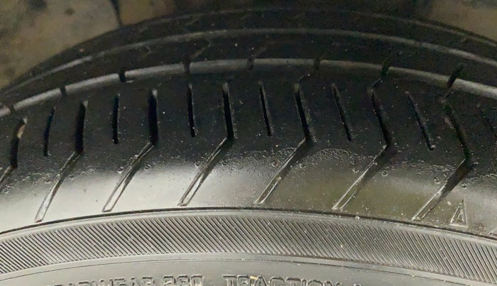 2020 Tata Tiago XZ PLUS PETROL, Petrol, Manual, 42,882 km, Right Front Tyre Tread