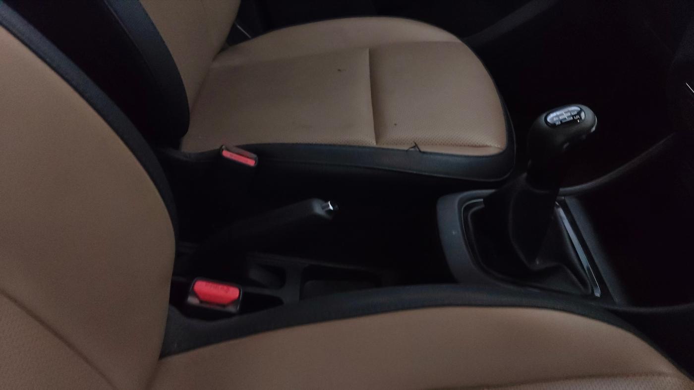 2022 Tata PUNCH CREATIVE 1.2 MT KAZIRANGA EDITION , Petrol, Manual, 39,212 km, Gear Lever