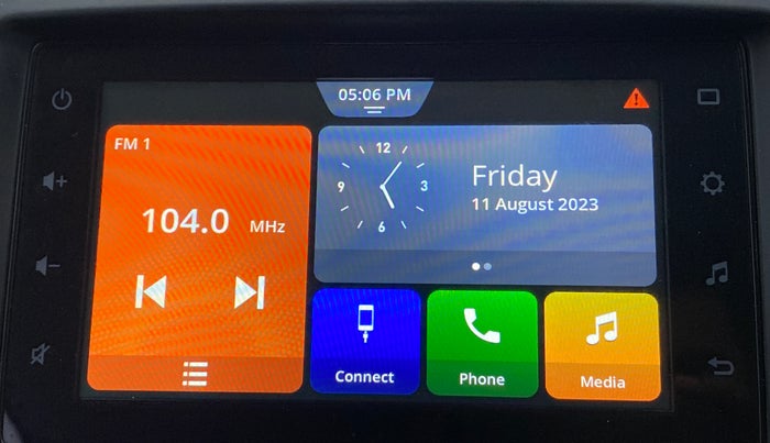 2022 Toyota URBAN CRUISER PREMIUM GRADE AT, Petrol, Automatic, 24,339 km, Infotainment System