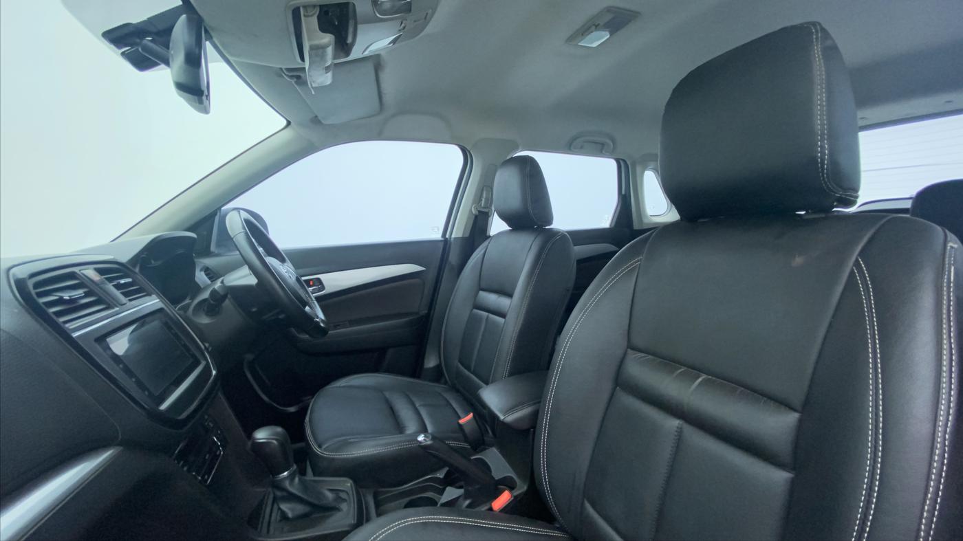 2022 Toyota URBAN CRUISER PREMIUM GRADE AT, Petrol, Automatic, 24,339 km, Right Side Front Door Cabin