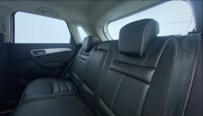 2022 Toyota URBAN CRUISER PREMIUM GRADE AT, Petrol, Automatic, 24,339 km, Right Side Rear Door Cabin