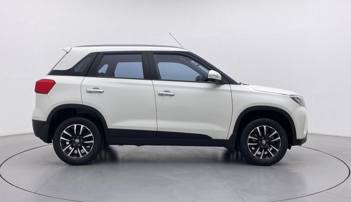 2022 Toyota URBAN CRUISER PREMIUM GRADE AT, Petrol, Automatic, 24,339 km, Right Side View