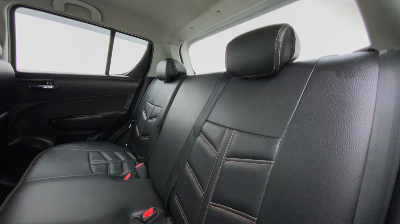 2017 Maruti Swift VXI OPT, Petrol, Manual, 37,470 km, Right Side Rear Door Cabin