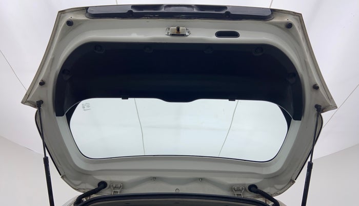 2017 Maruti Swift VXI OPT, Petrol, Manual, 37,470 km, Boot Door Open