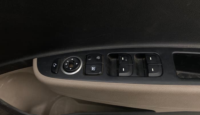 2014 Hyundai Grand i10 SPORTZ 1.2 KAPPA VTVT, Petrol, Manual, 61,304 km, Driver Side Door Panels Control
