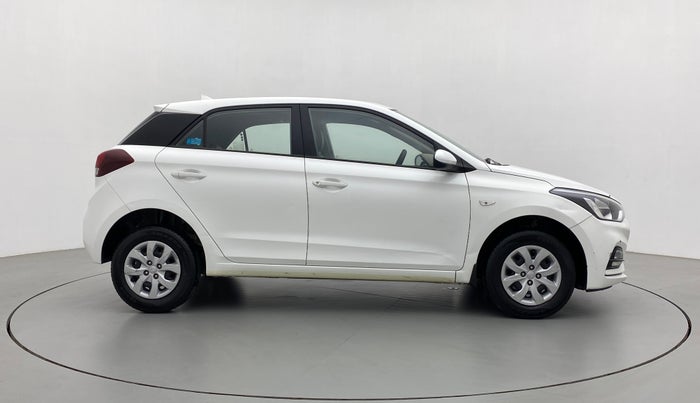 2019 Hyundai Elite i20 MAGNA PLUS 1.2, Petrol, Manual, 42,787 km, Right Side View