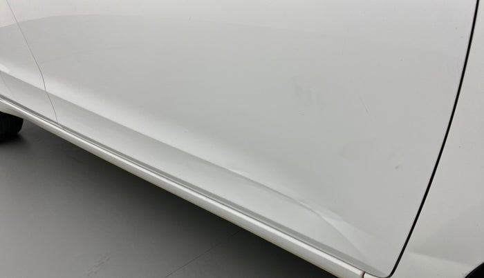2019 Hyundai Elite i20 MAGNA PLUS 1.2, Petrol, Manual, 42,787 km, Driver-side door - Slightly dented