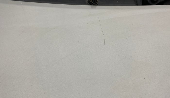 2017 Maruti Swift VXI, Petrol, Manual, 75,913 km, Bonnet (hood) - Minor scratches
