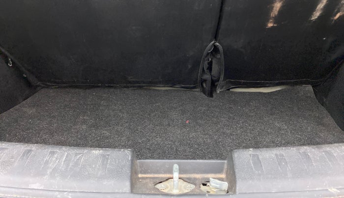 2017 Maruti Swift VXI, Petrol, Manual, 75,913 km, Boot Inside