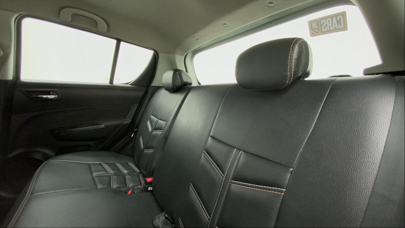 2017 Maruti Swift VXI, Petrol, Manual, 75,913 km, Right Side Rear Door Cabin