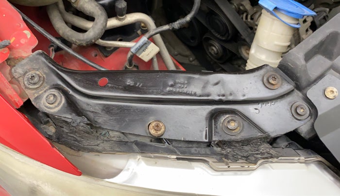 2012 Volkswagen Polo TRENDLINE 1.2L PETROL, Petrol, Manual, 60,208 km, Right headlight - Clamp has minor damage