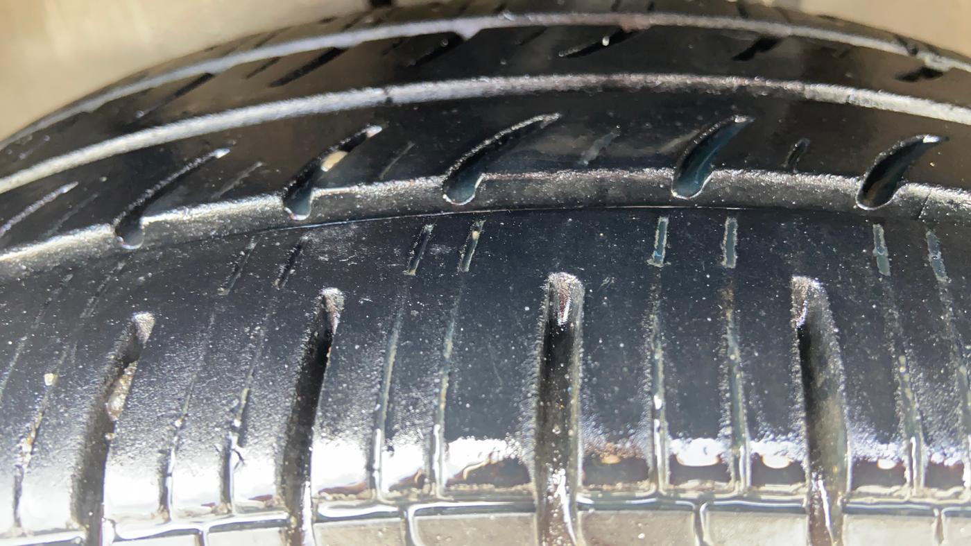 2016 Maruti Celerio ZXI AMT (O), Petrol, Automatic, 62,980 km, Left Front Tyre Tread