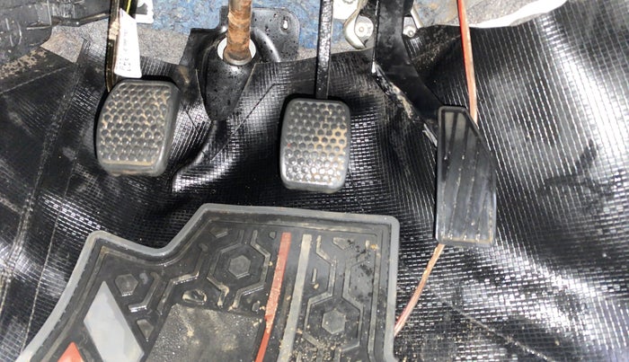 2023 Maruti Alto LXI O, Petrol, Manual, 22,764 km, Pedals